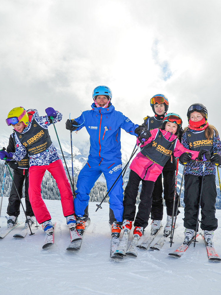 Les cours Pro Rider sont l'option idéale pour les bons skieurs à partir de 12 ans.